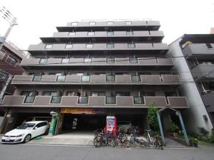 La seine Shinsaibashi 703 ラセーヌ心斎橋 703