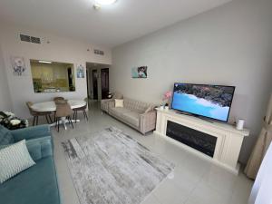 One Bedroom apartment on the beach! For you and your family