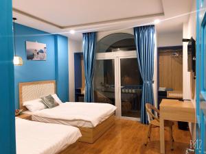 Santorini House and Coffee