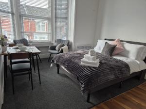 #4 Studio Portsmouth Apartment