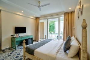 Goa Courtyard by the porto Arpora