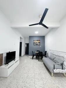 Haven Retreats 2BR #Landed #Aeon #Legoland #Bukit Indah #Tuas - Lima Kedai