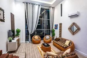 Palm Heights Loft and Geodesic Dome - Nkawkaw