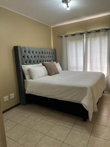 Jackal Cosy One Bed