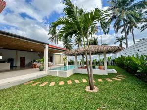 Ohlala Three Bedroom Pool Villa