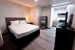 Studio City Suites, a Travelodge by Wyndham - Washington