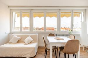 Luminoso Attico Piazza Bologna - Metro Policlinico