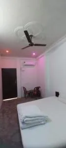 Nishad Palace Guest House Lucknow - Bāra Banki