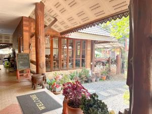 The Northern View Hotel