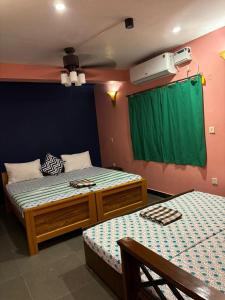 The Tea Road Hotel and Restaurant - Auroville Beach