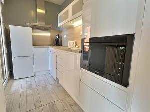 Appartements L-Ame du Peintre - Terrasse - Parking - Centre : photos des chambres