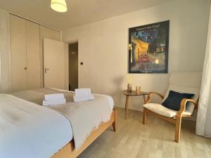 Appartements L-Ame du Peintre - Terrasse - Parking - Centre : photos des chambres