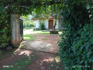Rukgaha Thotupola Nature Villa at Bolgoda