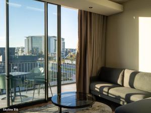 On Park 516 At Century City