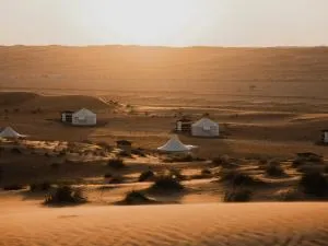 Desert waves camp - Al Wāşil