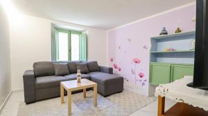 COZY MOUNTAIN RETREAT - with Garden, Wi-Fi