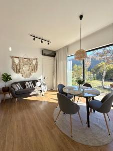 Scandi House Premium