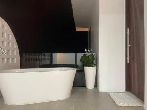 The Blue Lion Villa Samui