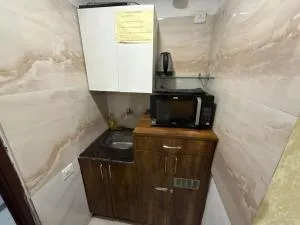 Budget Inn - 齐拉克普尔