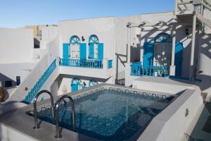 Vallas Apartments & Villas Santorini Greece