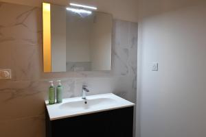 Appartements T2 Charme Corse, Piscine, Plage et Vue Mer : photos des chambres