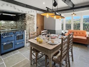 Hare and Hounds Exton