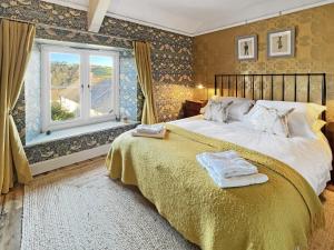 Hare and Hounds Exton