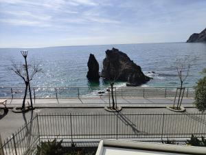 Sea view apartment VIVIANA