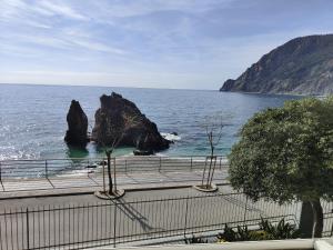 Sea view apartment VIVIANA