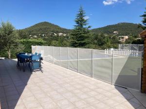 Villas Villa 13 personnes avec piscine a debordement : Villa