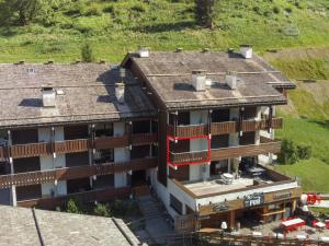 Appartements La Clusaz : Appart 6 pers., 3 lits, cheminee, animaux admis - FR-1-818-51 : Appartement