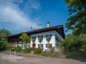 5 Sterne Ferienhaus Gut Stohrerhof am Ammersee in Bayern bis 11 Personen - Riederau