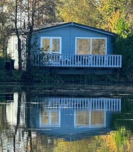 Het sfeervolle Meerhuis voor een bijzonder verblijf - Ubytování bez kategorie ve městě Oosterwolde