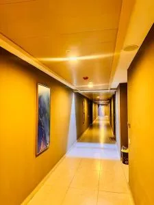 Riseonic Heights Luxury Apartments - Rāmkot