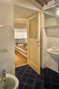 La Torre Historic Charm on the Main Corso