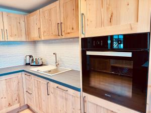 TONIS cozy Boutique Chalet by ALPIN CHARME APARTMENTS