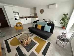 Le Pélican Magnifique F2 - Tucce