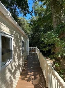 Woodland Retreat Entire Holiday Home in Hastings