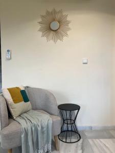 Luxury town House with private garden in Duquesa