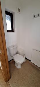 2Bed-4Guests-Parking-Bbq-Garden-Patio