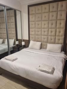 unique 2bedroom at abdoun 006