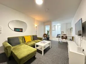 Chic, Comfy Studio with Netflix - 伊斯特伍德