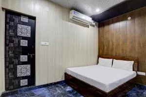 Hotel O kunj palace - Pīrthala