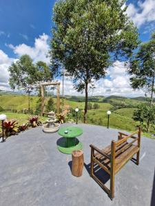 Domo Esquadros - Vila Monte Cunha