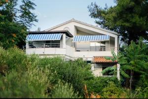 Rosemary - Zuljana Seaside Escape -