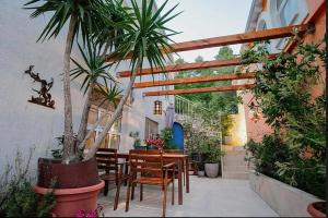 Rosemary - Zuljana Seaside Escape -