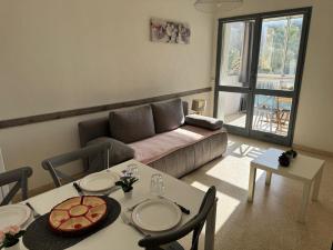Sol-y-Days Goelette, Agréable appartement en RDC avec parking, proche du centre-ville et de la plage