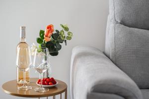 Maisons de vacances ACACIAS - Agreable appartement dans maison - Menton - Parking prive : photos des chambres