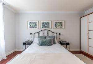 Ayuntamiento Bilbao, Casco Viejo -Parking optional