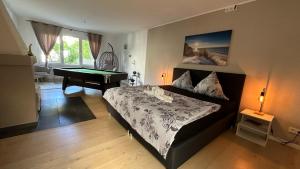 Burg Panoramablick City Retreat Moderne FeWo